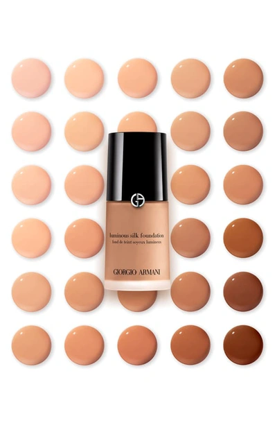 Shop Giorgio Armani Luminous Silk Foundation In No. 7.5