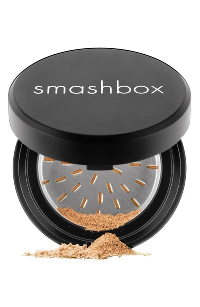 Shop Smashbox Halo Hydrating Perfecting Mineral Powder - Light/neutral