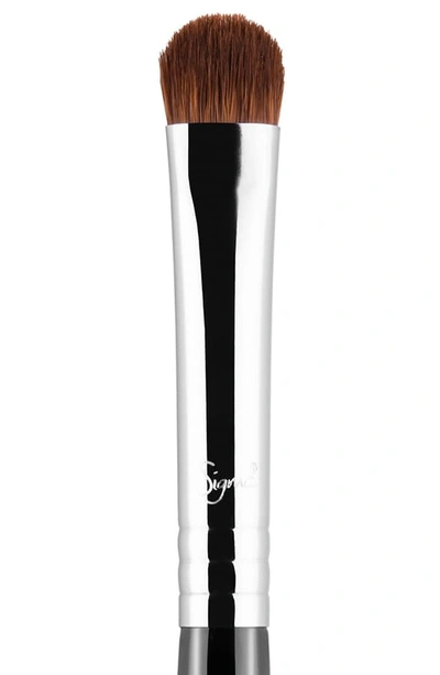 Sigma Beauty E57 Firm Shader Brush