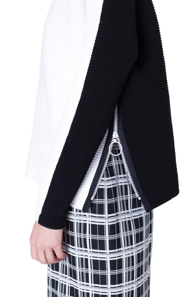 Shop Akris Punto Bicolor Zip Detail Sweater In Cream/ Black