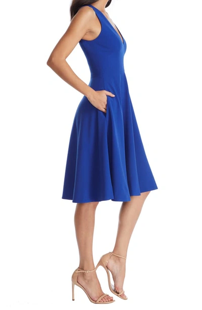 Dress The Population Catalina Fit & Flare Cocktail Dress In Cobalt