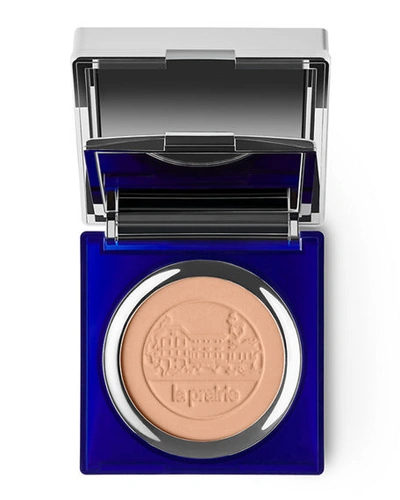 Shop La Prairie Skin Caviar Complexion Powder Foundation In Creme Peche