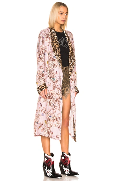 Shop R13 Smoking Dressing Gown With Piping In Pale Pink Floral & Leopard