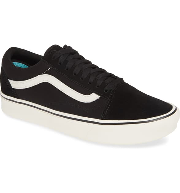 vans comfycush strawberry