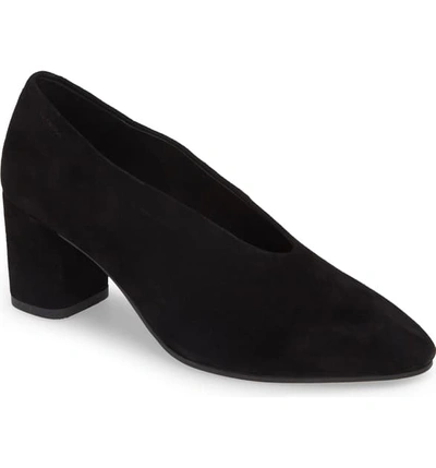 Vagabond Tracy Pump In Black Suede | ModeSens