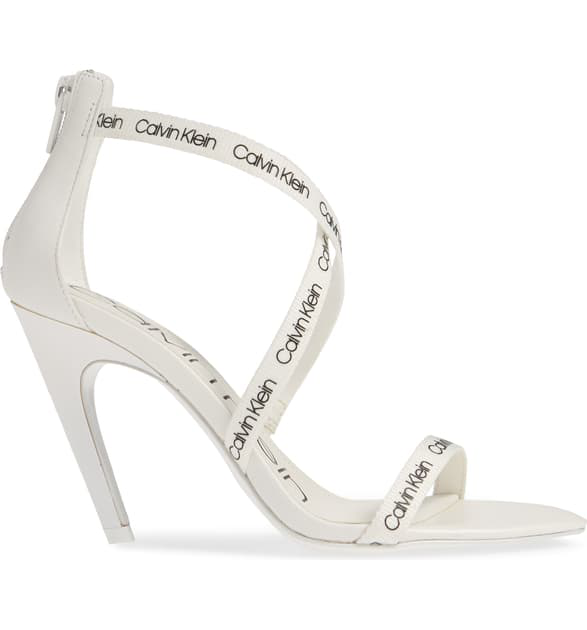 calvin klein gennovah