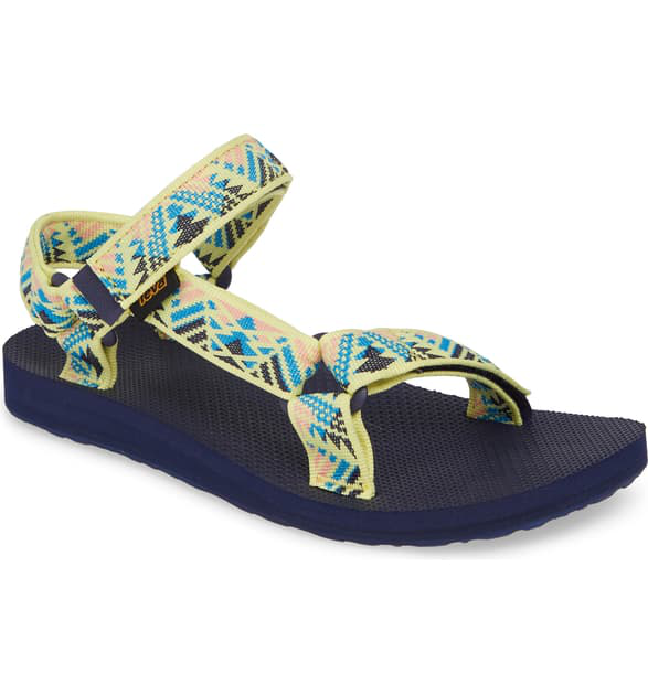 teva boomerang limelight