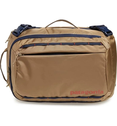 Shop Patagonia Tres 25-liter Convertible Backpack In Mojave Khaki