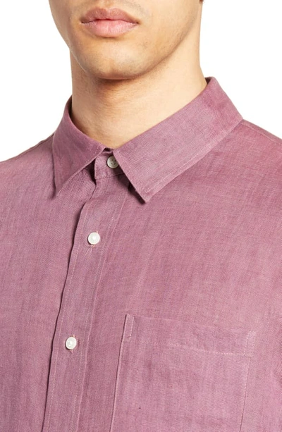 Shop Vince Short Sleeve Slim Fit Linen Sport Shirt In Syrah