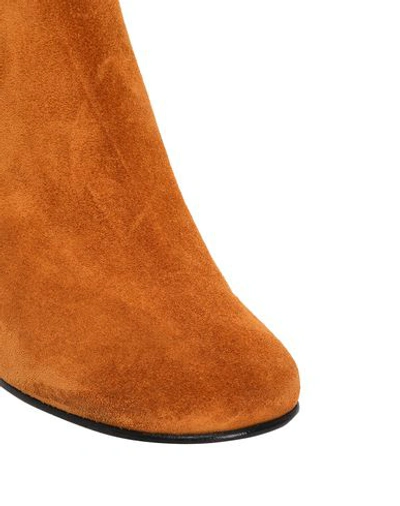 Shop Chloé Ankle Boot In Tan