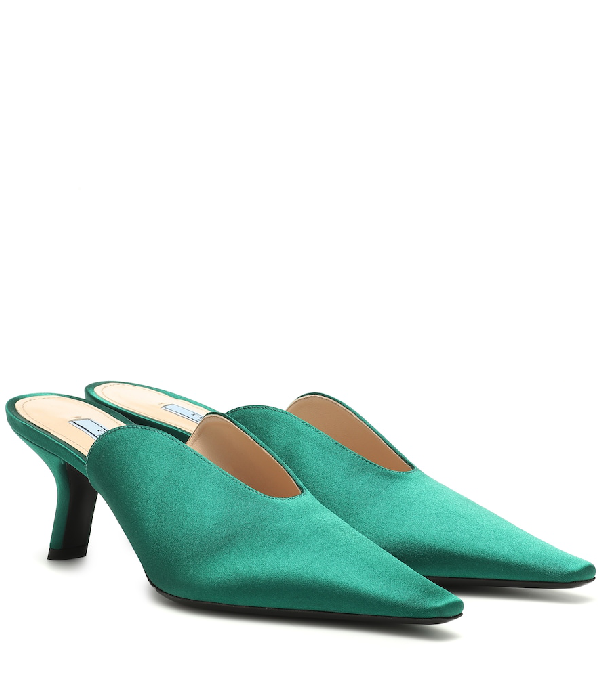 prada pointy toe mule