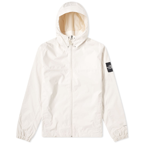 north face mountain q white