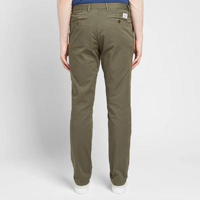 Shop Norse Projects Aros Slim Light Stretch Chino In Green