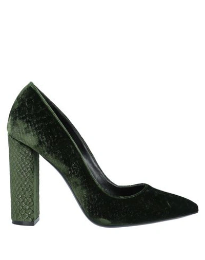 Shop Gianni Marra Pump In Dark Green