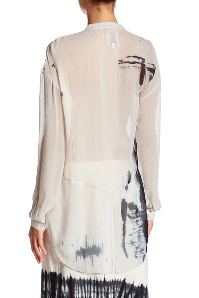 Shop Go By Go Silk Tail-ored Silk Blouse In Light Cement Print