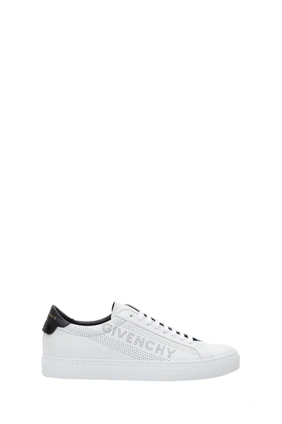 Shop Givenchy Urban Sytreet Sneakers In Bianco