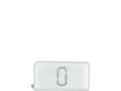 Shop Marc Jacobs Snapshot Metallic Wallet In Silver