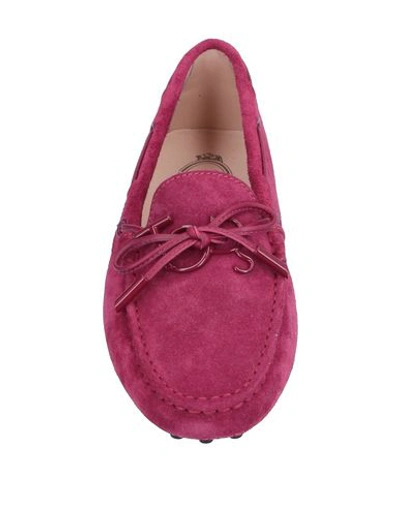 Tod's Gommino Croc-embossed Leather Loafer In Red