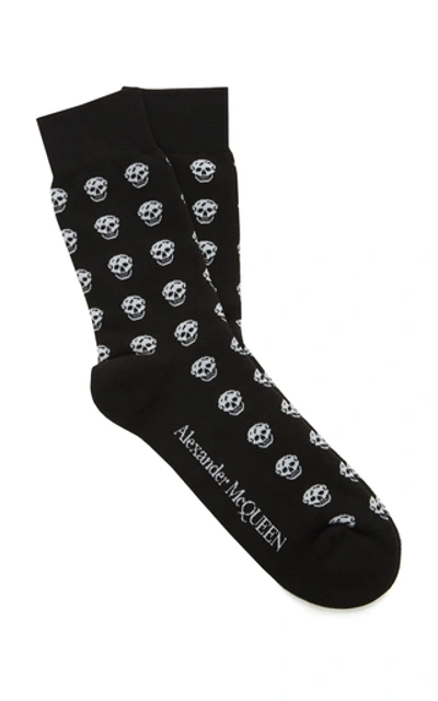 Shop Alexander Mcqueen Skull-print Cotton-blend Socks   In Black/white