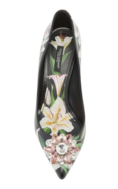 Shop Dolce & Gabbana Decollete Floral-print Leather Pumps In Black