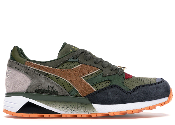 diadora n9002 24 kilates x mita x mighty crown respect over hate