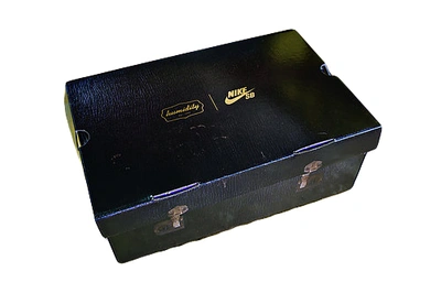 Pre-owned Nike Sb Dunk High Humidity (special Box) In Metallic