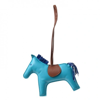 Pre-owned Hermes Bag Charm Milo Rodeo Horse Lambskin Gm Bleu Azteque/bleu Electrique/fauve