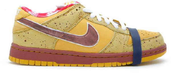 Pre-owned Nike Dunk Sb Low Yellow 