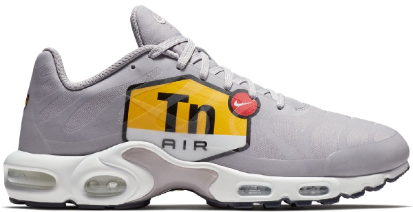 air max plus big logo