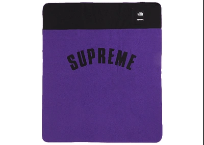 Pre-owned Supreme  The North Face Arc Logo Denali Fleece Blanket Purple