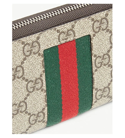 Shop Gucci Gg Supreme Monogram Print Wallet In Beige