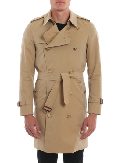 Shop Burberry The Chelsea Medium Trench Coat In Light Beige