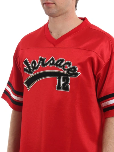 Shop Versace Team Logo T-shirt In Red