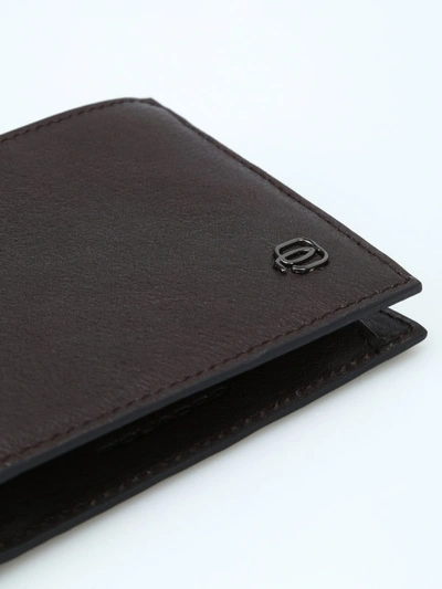 Shop Piquadro Brown Leather Anti-fraud Wallet In Dark Brown