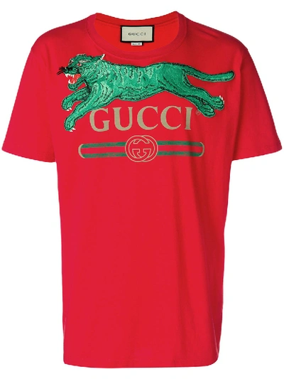 Shop Gucci Tiger Logo T-shirt In Red