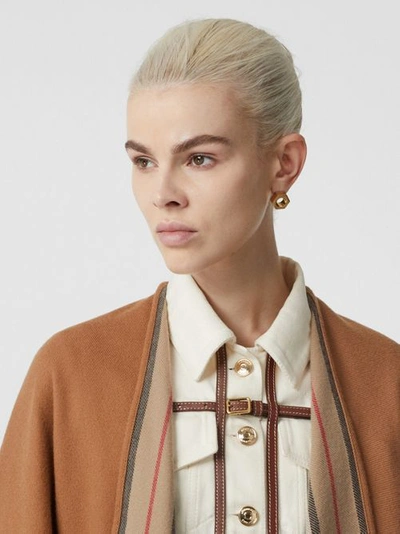 Burberry Icon-stripe Fringed Wool Cape In Flaxseed