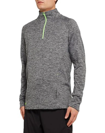 Shop 2xu Sweatshirt In Grey