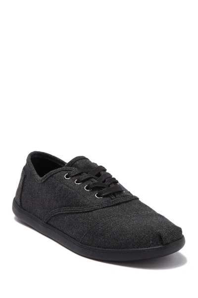 Shop Toms Cordones Sneaker In Dark Grey