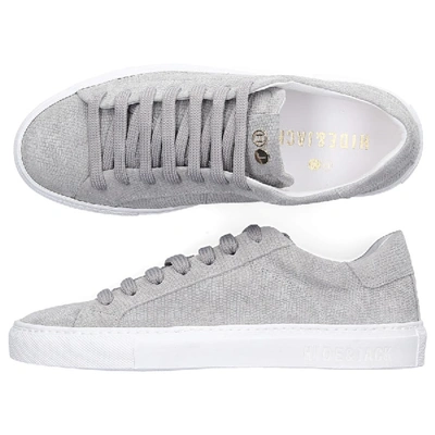 Shop Hide & Jack Low-top Sneakers Gecko  Suede Embossing Logo Grey