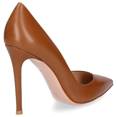 Shop Gianvito Rossi Pumps Gianvito  Smooth Leather Brown