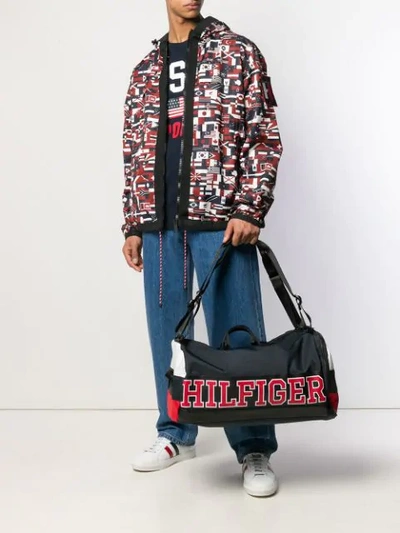 Shop Tommy Hilfiger Contrast Logo Holldall - Blue