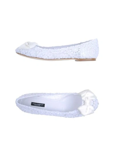 Dolce & Gabbana Ballet Flats In White