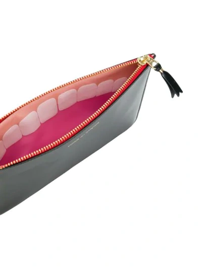 Comme Des Garçons Zipped Pochette In Black