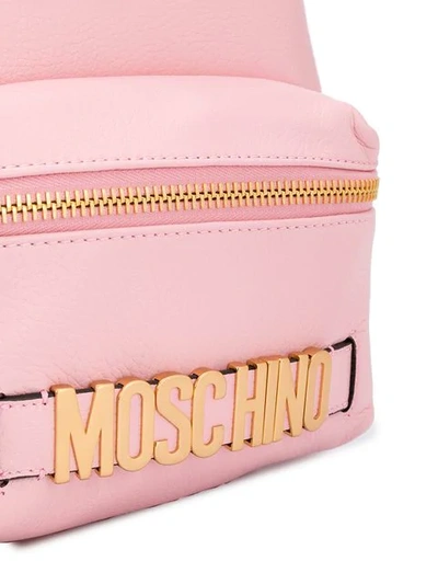Shop Moschino Rucksack Mit Logo-schild In Pink