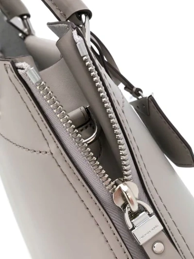 Shop Michael Michael Kors 'blakely' Handtasche In Grey