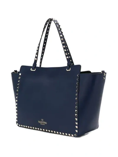 Shop Valentino Garavani 'rockstud' Handtasche - Blau In Blue