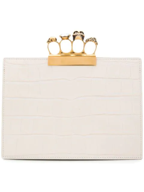 ring clutch bag