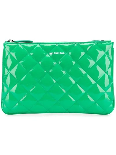 Shop Balenciaga Clutch Mit Logo In 3669 Green