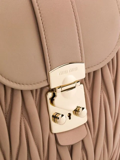 MIU MIU MATELASSÉ BACKPACK - 粉色