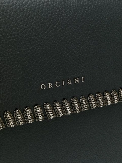 Shop Orciani Handtasche Mit Zierkette In Black